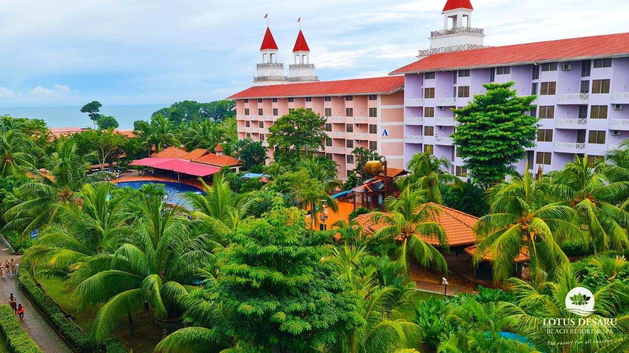 Lotus Desaru Beach Resort & Spa Bandar Penawar Екстериор снимка
